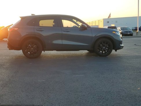Used 2025 Honda HR-V Sport image 8