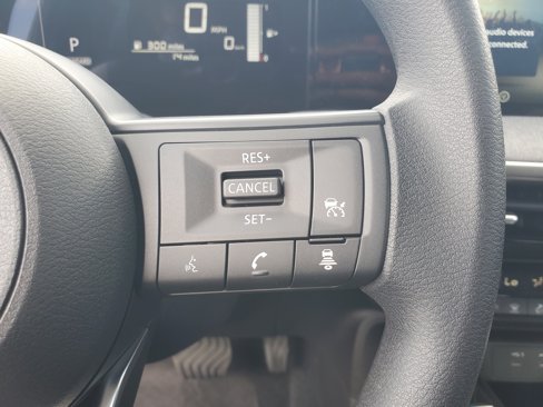 New 2026 Nissan Kicks SV image 18
