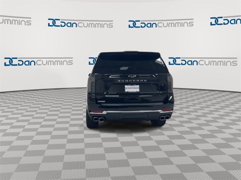 New 2026 Chevrolet Suburban High Country image 7
