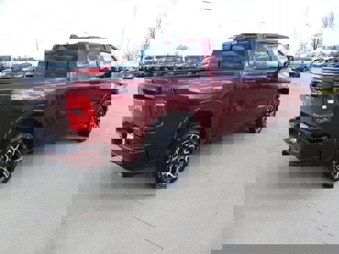 New 2025 RAM 1500 Laramie image 8