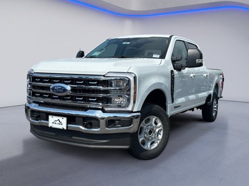 New 2026 Ford F350 XLT image 2