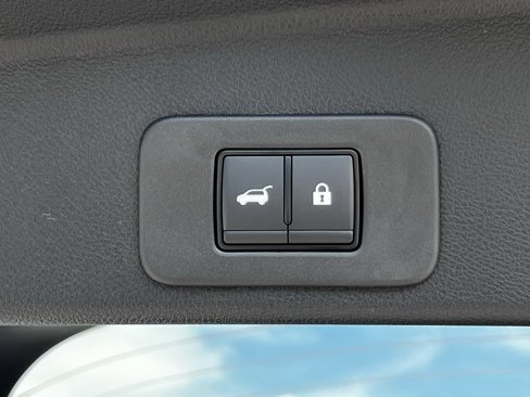 New 2025 Nissan Murano SV image 23