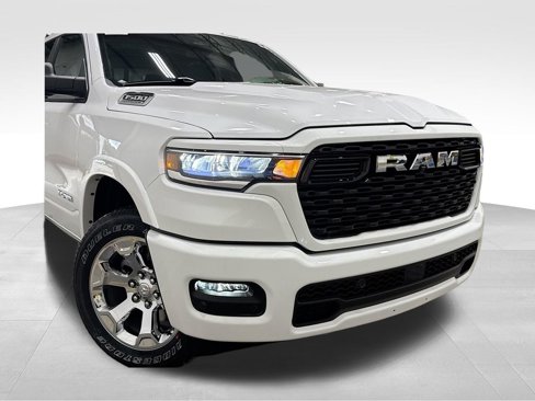New 2026 RAM 1500 4x4 Crew Cab image 41