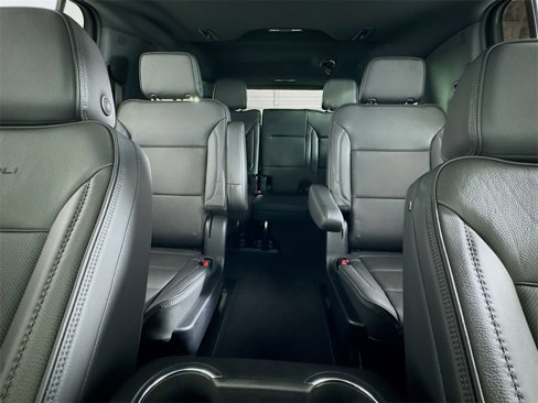 Used 2025 GMC Yukon XL Denali image 28