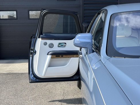 New 2025 Rolls-Royce Ghost image 8