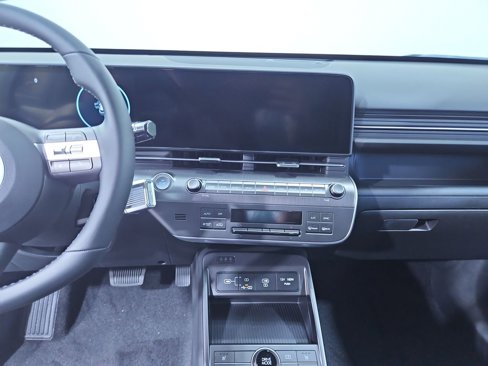New 2025 Hyundai Kona SEL image 18