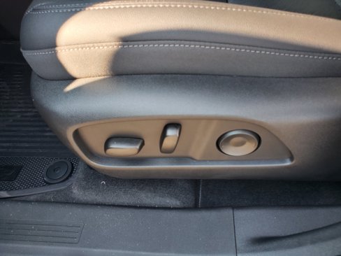 New 2026 Chevrolet Equinox LT w/ Convenience Package II image 5
