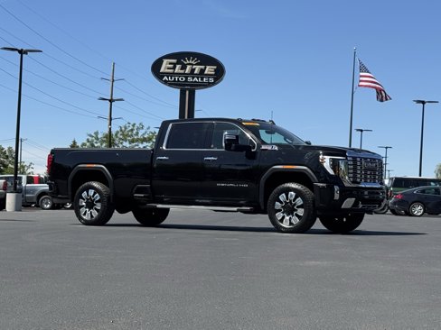 Used 2024 GMC Sierra 3500 Denali w/ Denali Reserve Package image 1