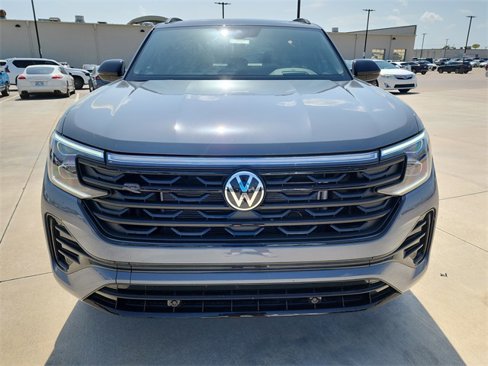 New 2025 Volkswagen Atlas Cross Sport SEL R-Line image 9