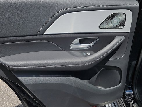 New 2026 Mercedes-Benz GLE 450 4MATIC image 16