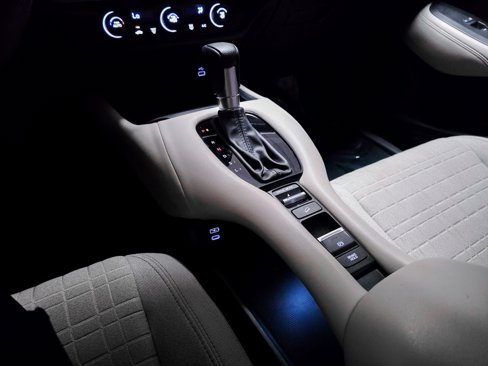Certified 2024 Honda HR-V LX image 34