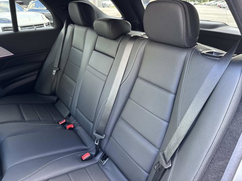 Used 2025 Mercedes-Benz GLE 450e 4MATIC image 14