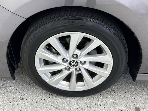 Used 2023 Toyota Camry LE image 45