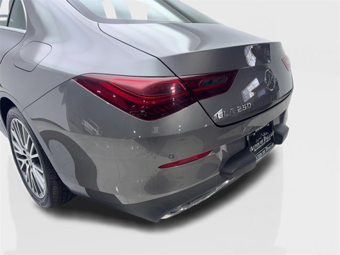 Used 2025 Mercedes-Benz CLA 250 image 19
