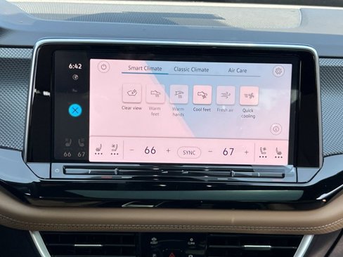 New 2025 Volkswagen Atlas Cross Sport SEL R-Line image 17