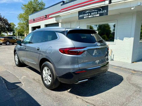 Used 2021 Buick Enclave Essence image 9