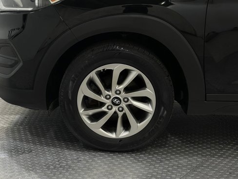 Used 2017 Hyundai Tucson SE image 33