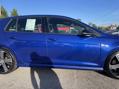 Used 2016 Volkswagen Golf 4-Door image 4