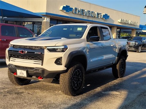 New 2026 Chevrolet Colorado ZR2 image 1