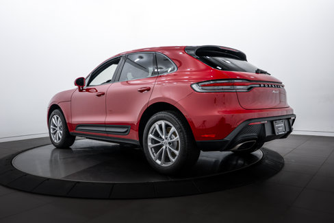New 2026 Porsche Macan image 3