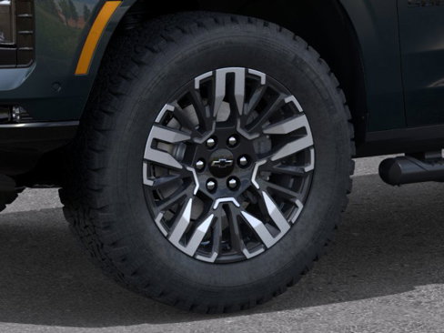 New 2026 Chevrolet Suburban Z71 w/ Comfort Package image 9