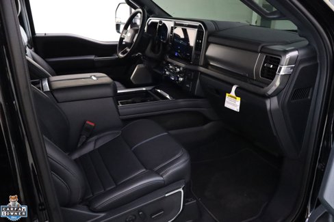 Certified 2025 Ford F450 Platinum w/ FX4 Off-Road Package image 36