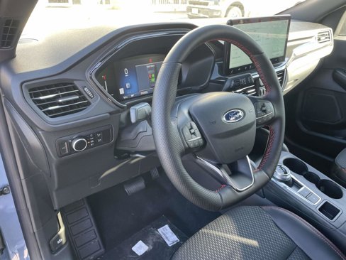 New 2026 Ford Escape ST-Line w/ Tech Pack #1 image 15