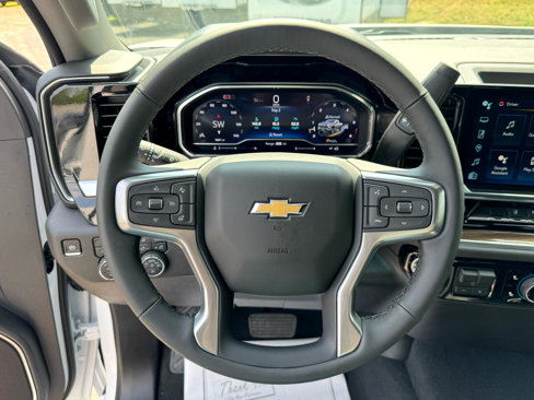 Used 2025 Chevrolet Silverado 2500 LT w/ All Star Edition image 14