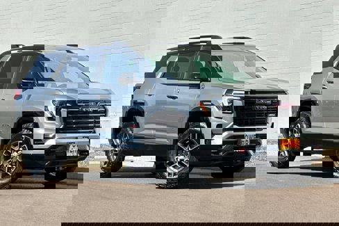 New 2026 GMC Terrain AT4 w/ Convenience Package III image 2