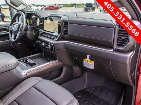 New 2025 GMC Sierra 2500 SLT w/ SLT Premium Package image 18