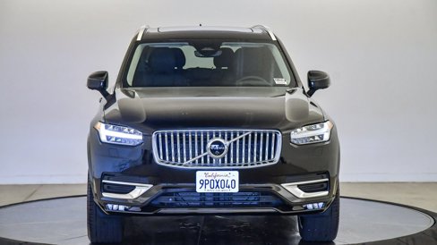 Certified 2025 Volvo XC90 B6 Plus image 7
