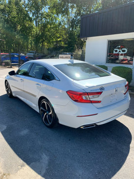 Used 2018 Honda Accord Sport image 6