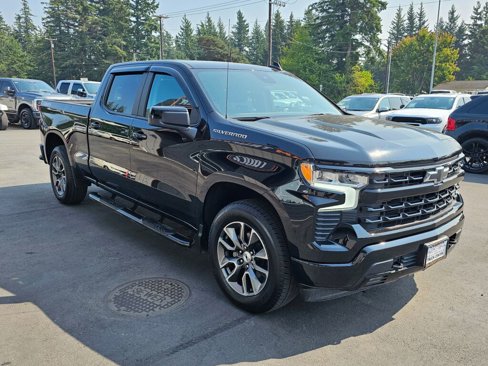Used 2024 Chevrolet Silverado 1500 RST image 3