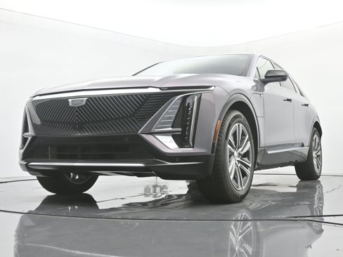 New 2026 Cadillac Lyriq Luxury image 15