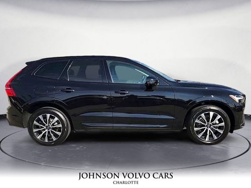 Certified 2025 Volvo XC60 B5 Plus w/ Climate Package image 7