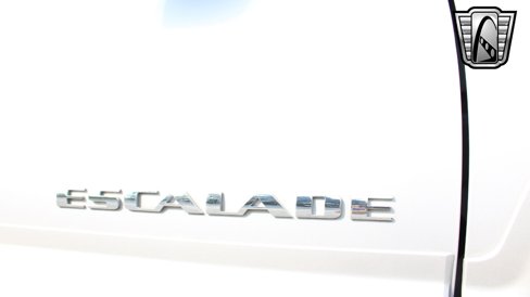 Used 2005 Cadillac Escalade AWD image 26