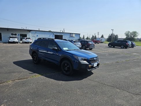 Used 2022 Subaru Outback Wilderness image 9