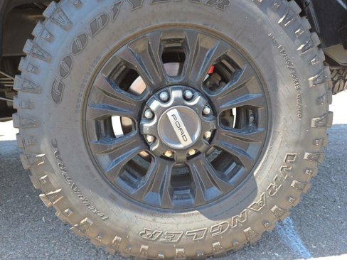 Used 2022 Ford F350 Lariat w/ Tremor Off-Road Package image 13
