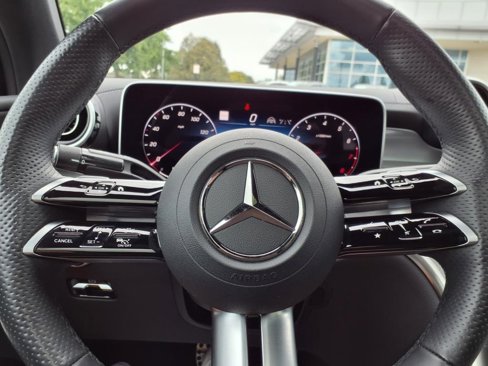 Certified 2024 Mercedes-Benz GLC 300 4MATIC image 23