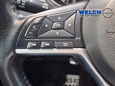 Used 2019 Nissan Rogue SL image 22