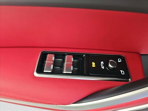 New 2026 Jaguar F-PACE R-Dynamic S image 28