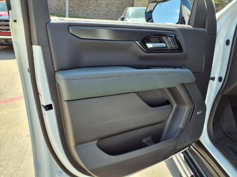 New 2026 GMC Yukon AT4 image 21