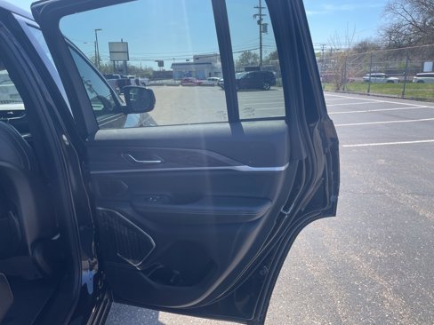 New 2025 Jeep Grand Cherokee Limited 4xe image 15