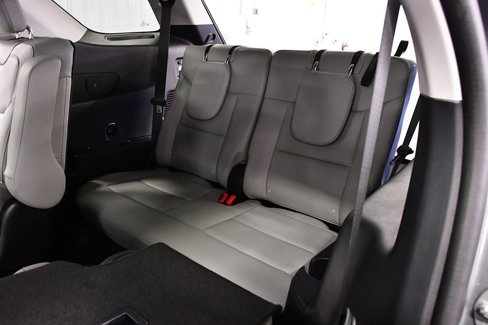 Used 2025 Ford Explorer Active w/ Active Comfort Package image 31