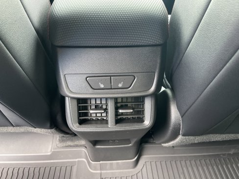 New 2026 Chevrolet Equinox RS w/ Convenience Package III image 16