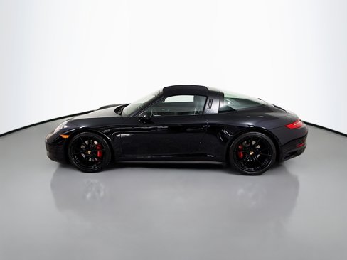 Certified 2019 Porsche 911 Targa 4S image 2