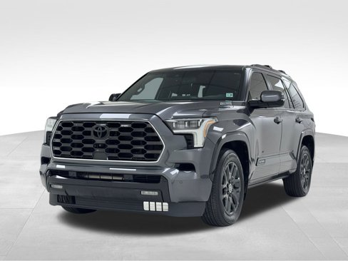 Used 2024 Toyota Sequoia Platinum image 3