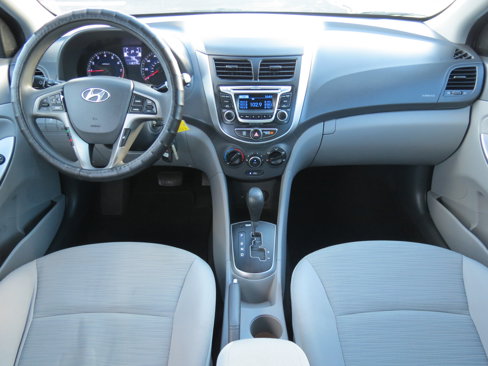 Used 2016 Hyundai Accent SE w/ Option Group 02 image 12