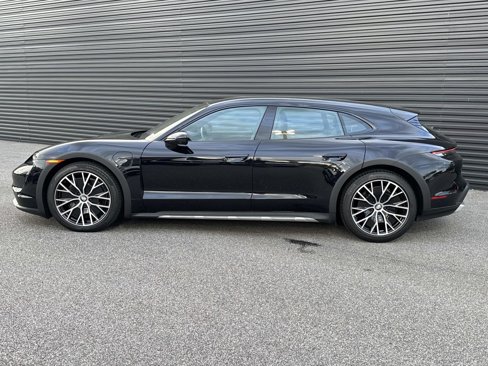 Certified 2024 Porsche Taycan 4 Cross Turismo w/ Premium Package image 2