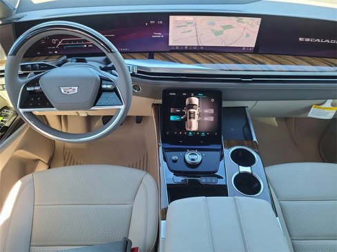 New 2025 Cadillac Escalade Sport Platinum w/ LPO, ONYX Package image 20